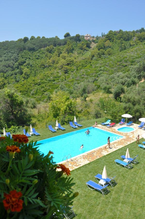 Luxury Loft Apartment With Pool - Pelekas Beach, Corfu Екстер'єр фото