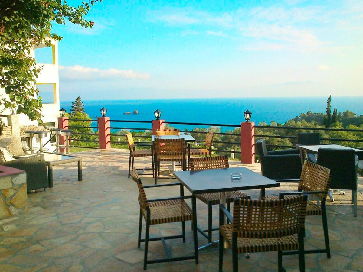 Luxury Loft Apartment With Pool - Pelekas Beach, Corfu Екстер'єр фото