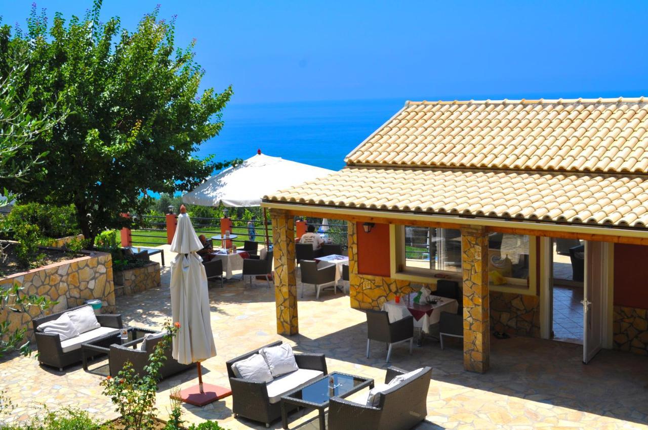 Luxury Loft Apartment With Pool - Pelekas Beach, Corfu Екстер'єр фото