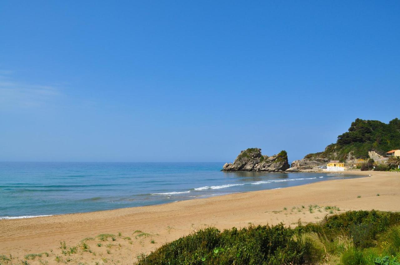 Luxury Loft Apartment With Pool - Pelekas Beach, Corfu Екстер'єр фото