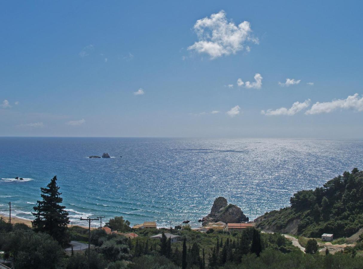 Luxury Loft Apartment With Pool - Pelekas Beach, Corfu Екстер'єр фото